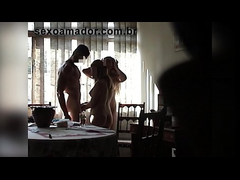 ❤️ Awọn ọrẹ ibalopo pe ọkunrin nla kan ati ẹlẹni-mẹta pẹlu rẹ ☑  ni onihoho% yo.hentai-ita.ru%  ❌️